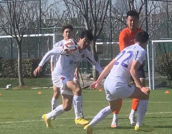 免费看亚洲